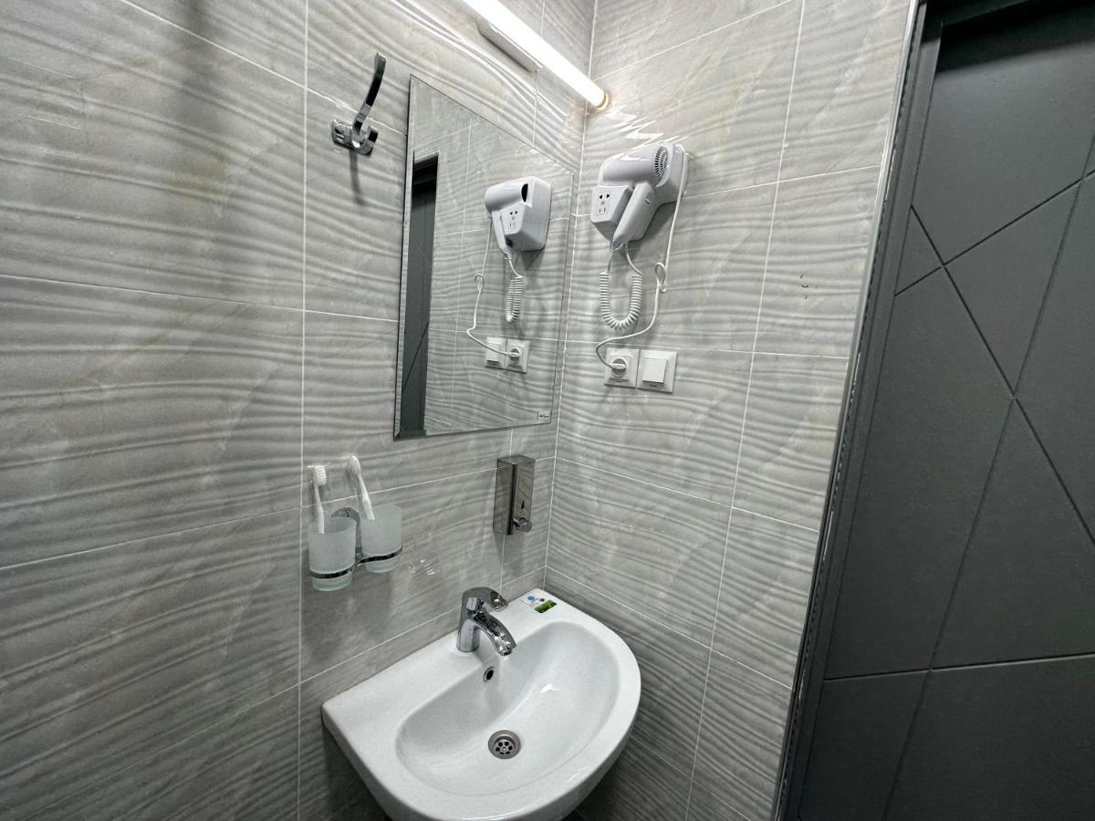 Byond Hotel & Hostel Tashkent Exterior photo